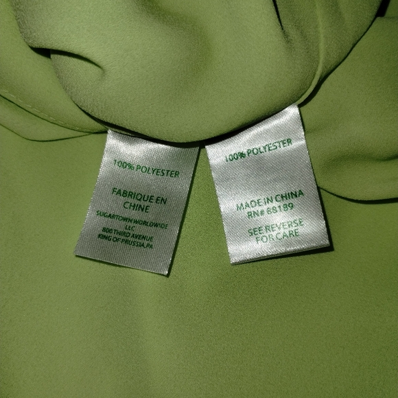 Lilly Pulitzer pale green tank,button accents adjustable straps size L - Picture 9 of 10